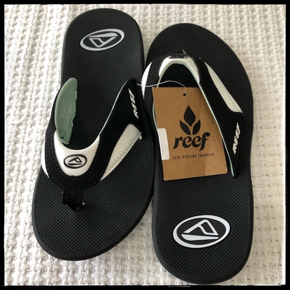 women's reef flip flops with bottle opener